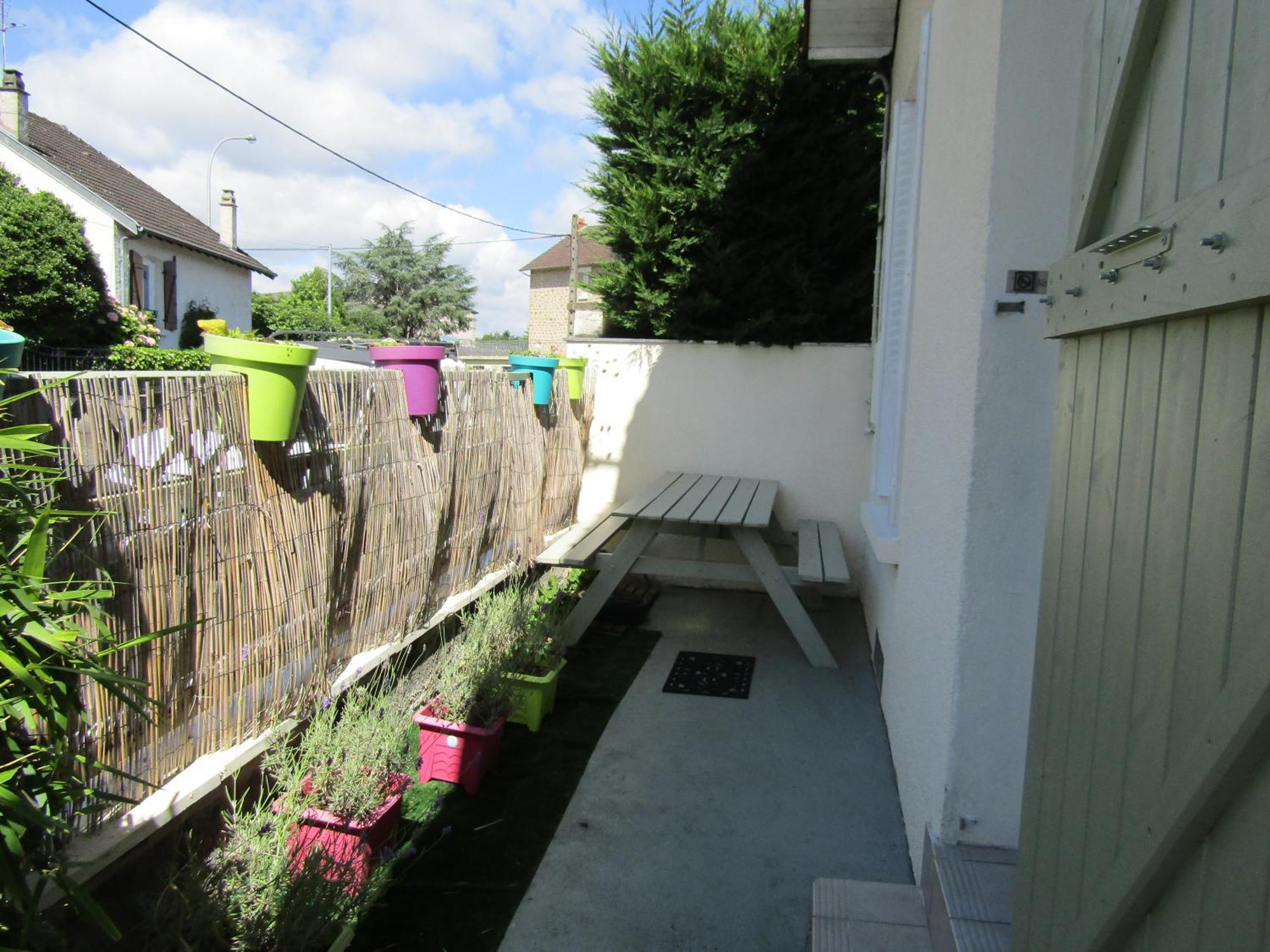 Chambres d'Hôtes Le Clos des Senteurs Malemort Exterior foto