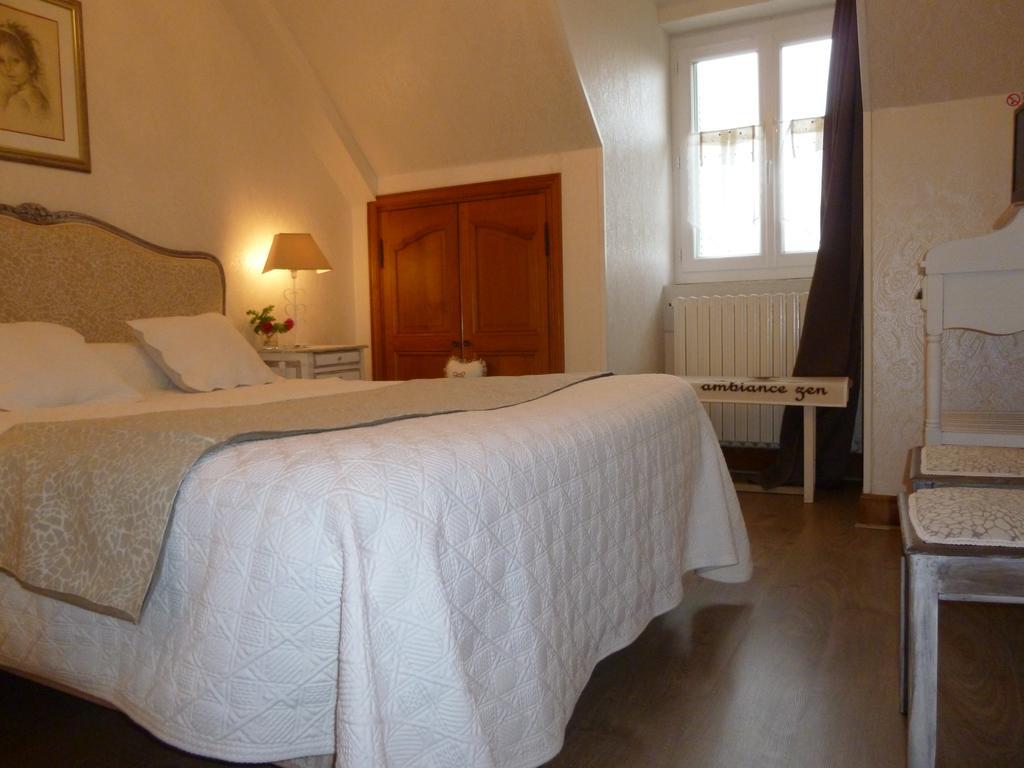 Chambres d'Hôtes Le Clos des Senteurs Malemort Exterior foto